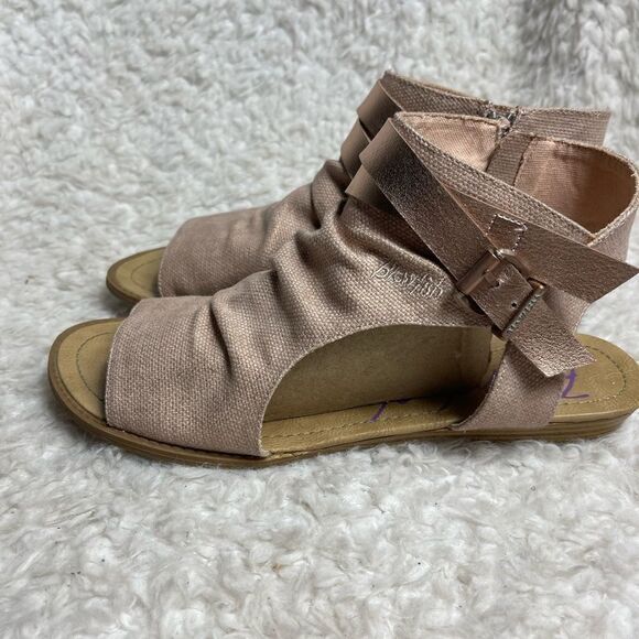Blowfish Balla Rose gold sandals with side zipper and straps accents size 11 - Picture 2 of 10